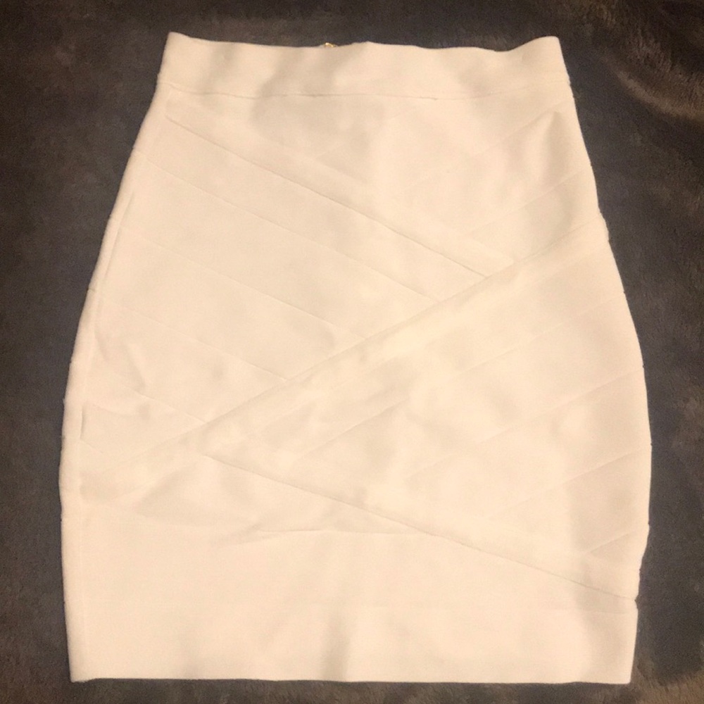 High waist BEBE stretchy skirt